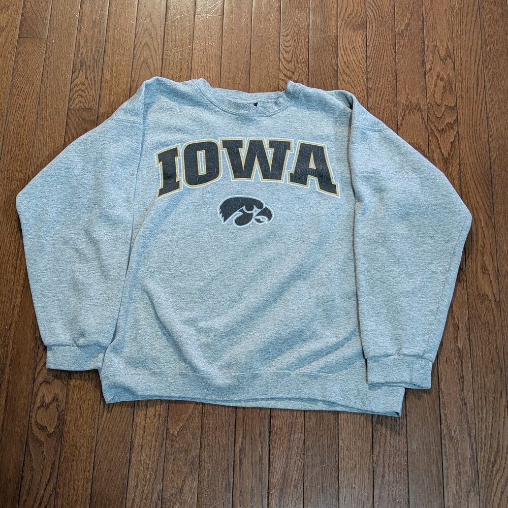 90's Iowa Starter Crewneck Made in USA Size - Medium